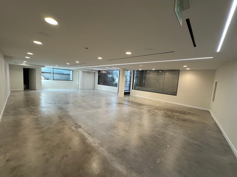 8441 Melrose Pl, Los Angeles, CA à louer - Photo intérieure – Image 2 sur 4