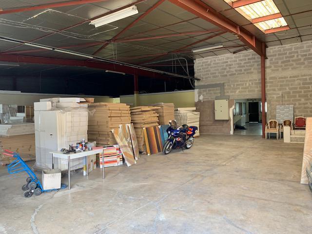 Industriel/Logistique dans Aubagne à louer - Photo intérieure – Image 2 sur 5