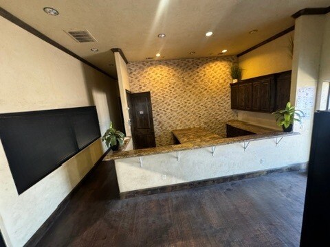 2801 E Main St, Grand Prairie, TX à louer - Photo intérieure – Image 3 sur 17