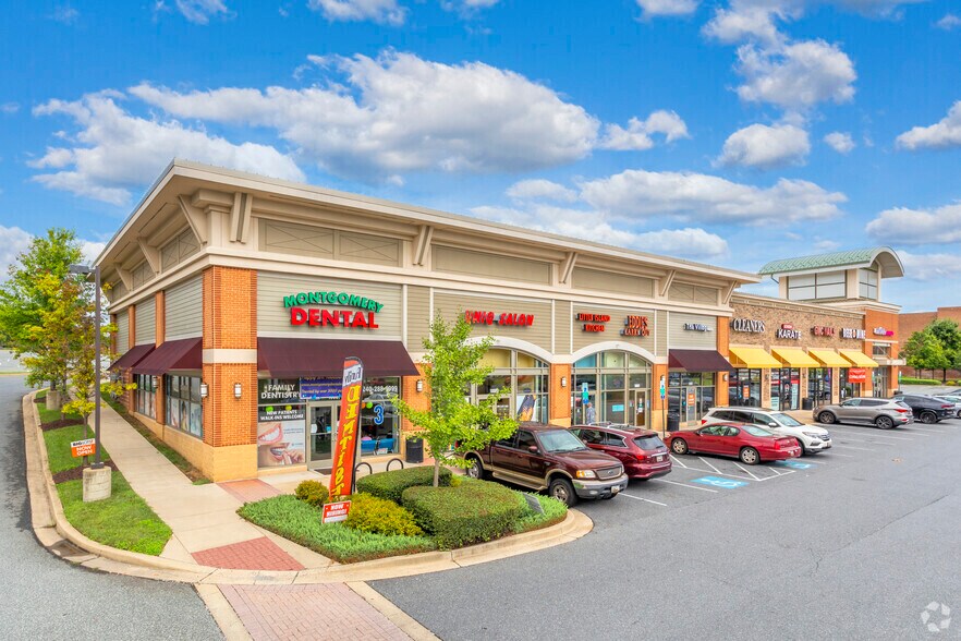 Stedwick Rd, Montgomery Village, MD à louer - Photo de l’immeuble – Image 2 sur 9