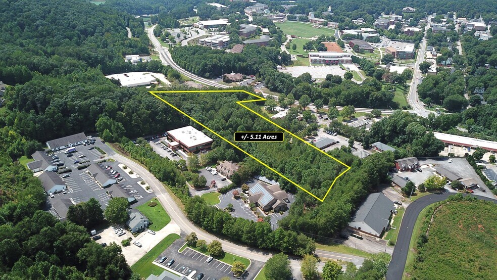 Crown Mountain, Dahlonega, GA à vendre - Photo de l’immeuble – Image 2 sur 5