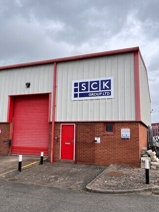 Plus de détails pour Hawkins Ln, Burton-On-Trent - Local d'activités à louer