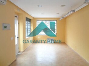 Local commercial dans Cáceres, Cáceres à louer Photo intérieure– Image 2 sur 6