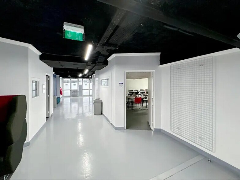Bureau dans Paris à louer - Photo intérieure – Image 2 sur 9