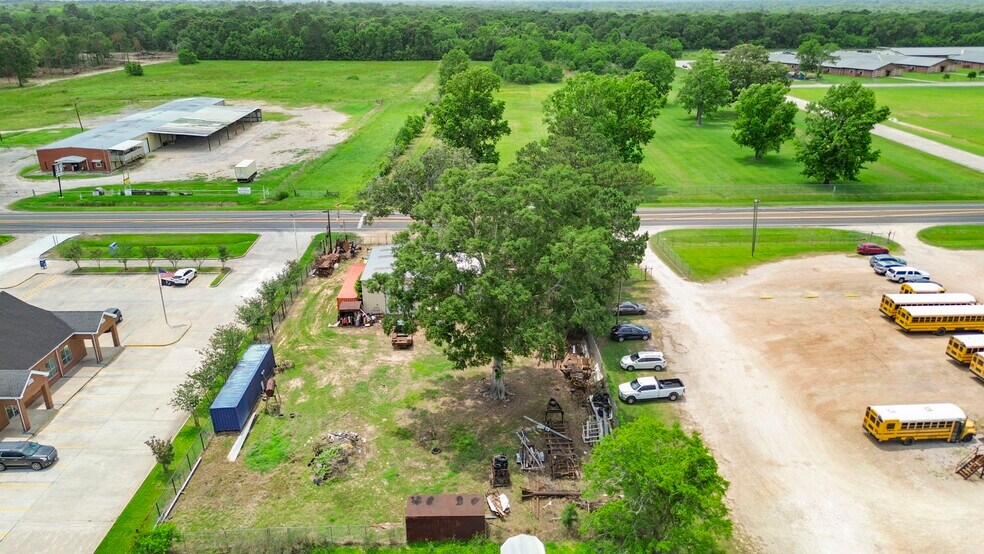11176 TX-146, Liberty, TX à vendre - Photo de l’immeuble – Image 3 sur 14
