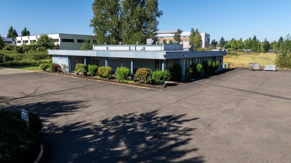 276 Warner Milne Rd, Oregon City, OR à vendre - Photo de l’immeuble – Image 2 sur 7