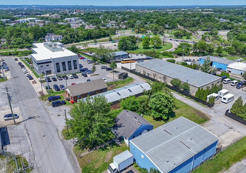 2322 Kline Ave, Nashville, TN à vendre - Photo de l’immeuble – Image 2 sur 18