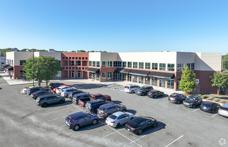 845 Church St N, Concord, NC à louer - Photo principale – Image 1 sur 7