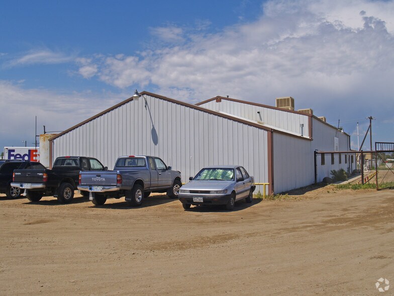 1352 Factory Dr, Fort Lupton, CO à vendre - Photo de l’immeuble – Image 2 sur 2