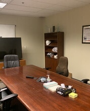 195 Harry Walker Pky, Newmarket, ON à louer Photo intérieure– Image 1 sur 8