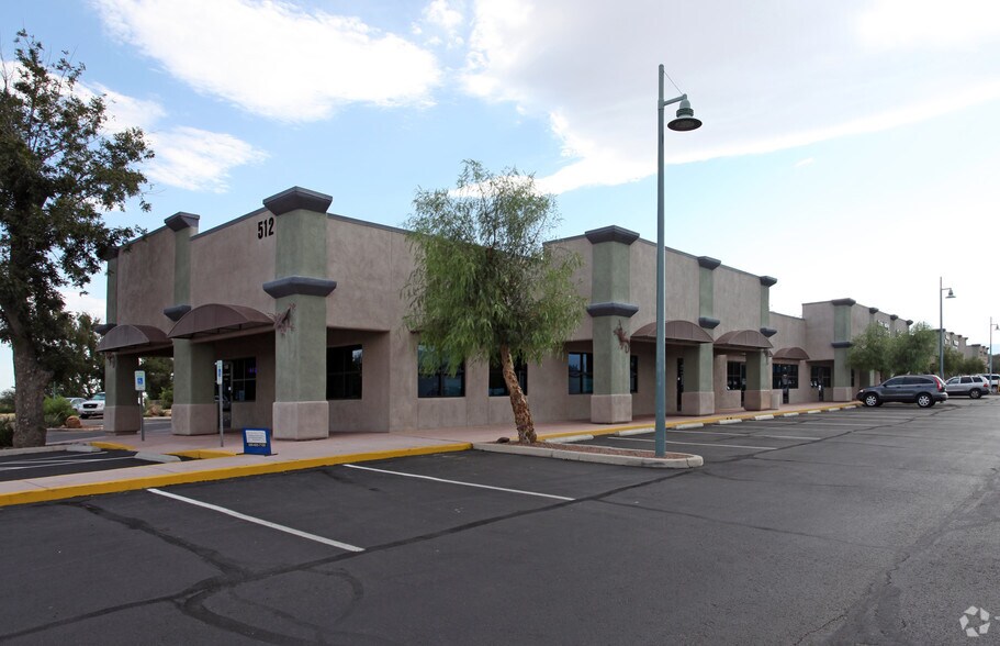 512 E Whitehouse Canyon Rd, Green Valley, AZ à vendre - Photo de l’immeuble – Image 3 sur 25