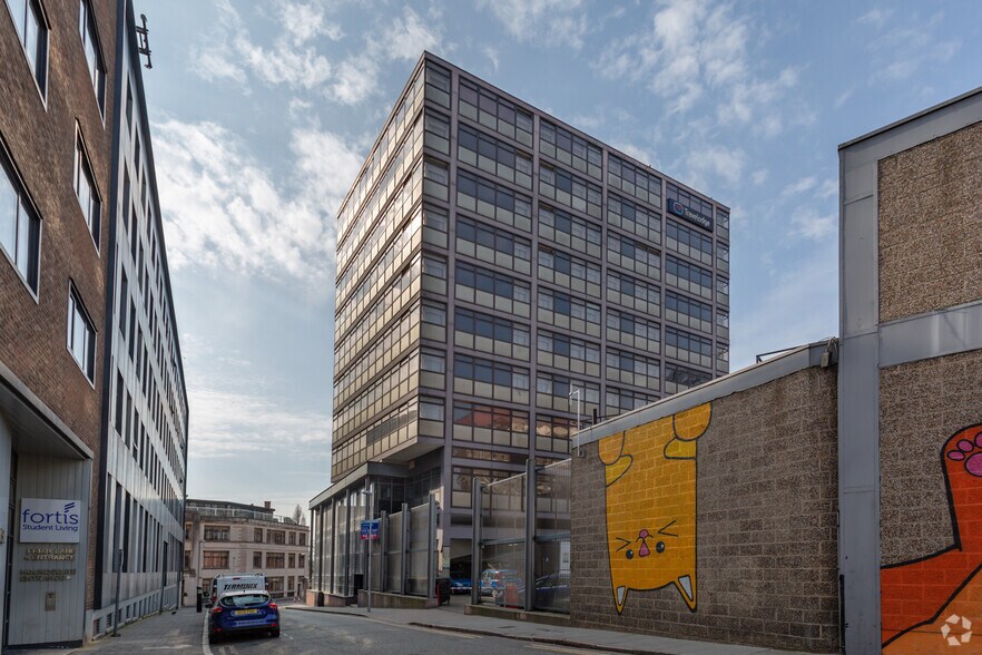46 Maid Marian Way, Nottingham à vendre - Photo de l’immeuble – Image 3 sur 3