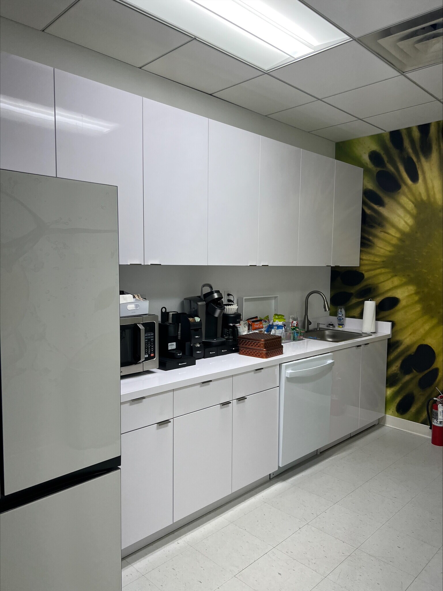 1691 Michigan Ave, Miami Beach, FL à louer Photo de l’immeuble– Image 1 sur 7