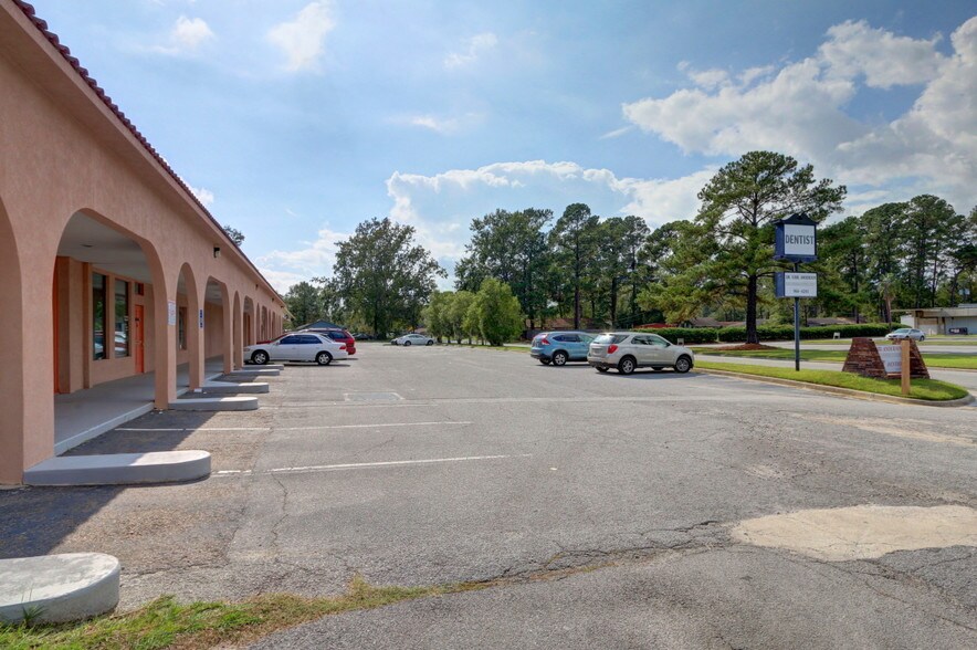 4 Harrell Dr, Garden City, GA à louer - Photo de l’immeuble – Image 3 sur 36