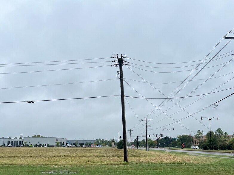 Hundred Oaks (Lots 1A 1B 1C), Edmond, OK à vendre - Photo de l’immeuble – Image 3 sur 28