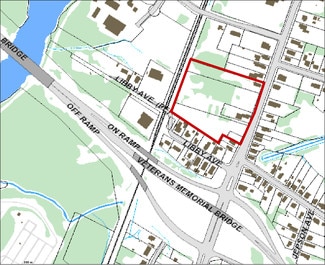 Plus de détails pour 566-582 Main St, Lewiston, ME - Terrain à louer