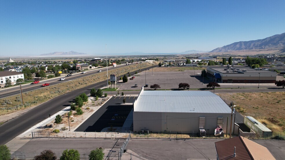 1518 N Pine Canyon Rd, Tooele, UT à louer - Photo de l’immeuble – Image 3 sur 3