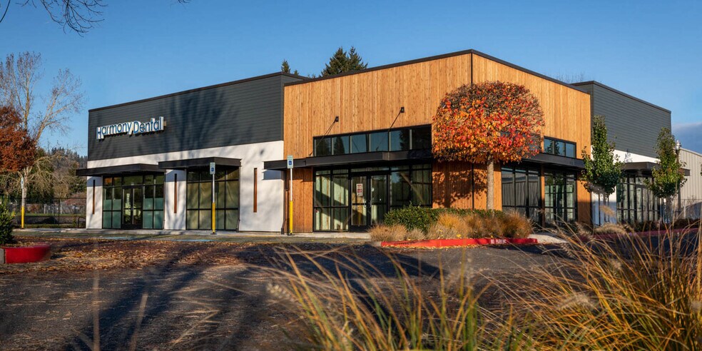 281 C St, Washougal, WA à louer - Photo de l’immeuble – Image 2 sur 19