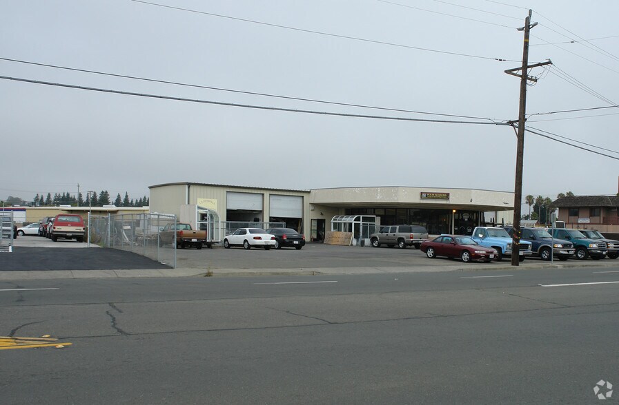 205 Couch St, Vallejo, CA à louer - Photo de l’immeuble – Image 2 sur 5