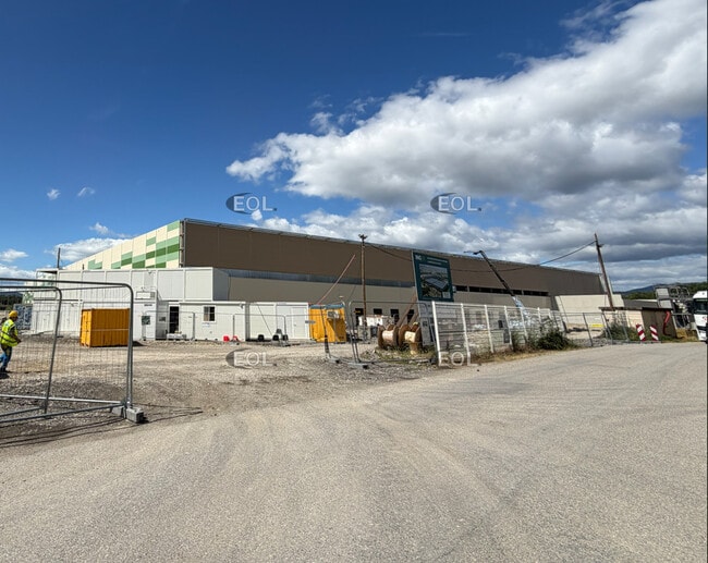 Plus de détails pour Industriel/Logistique à louer