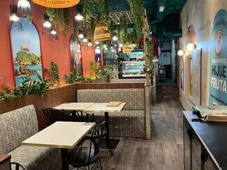 Plus de détails pour Local commercial à louer