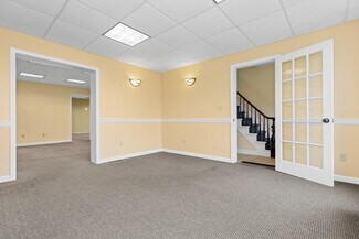 Plus de détails pour 217 N Washington St, Rome, NY - Bureau à louer