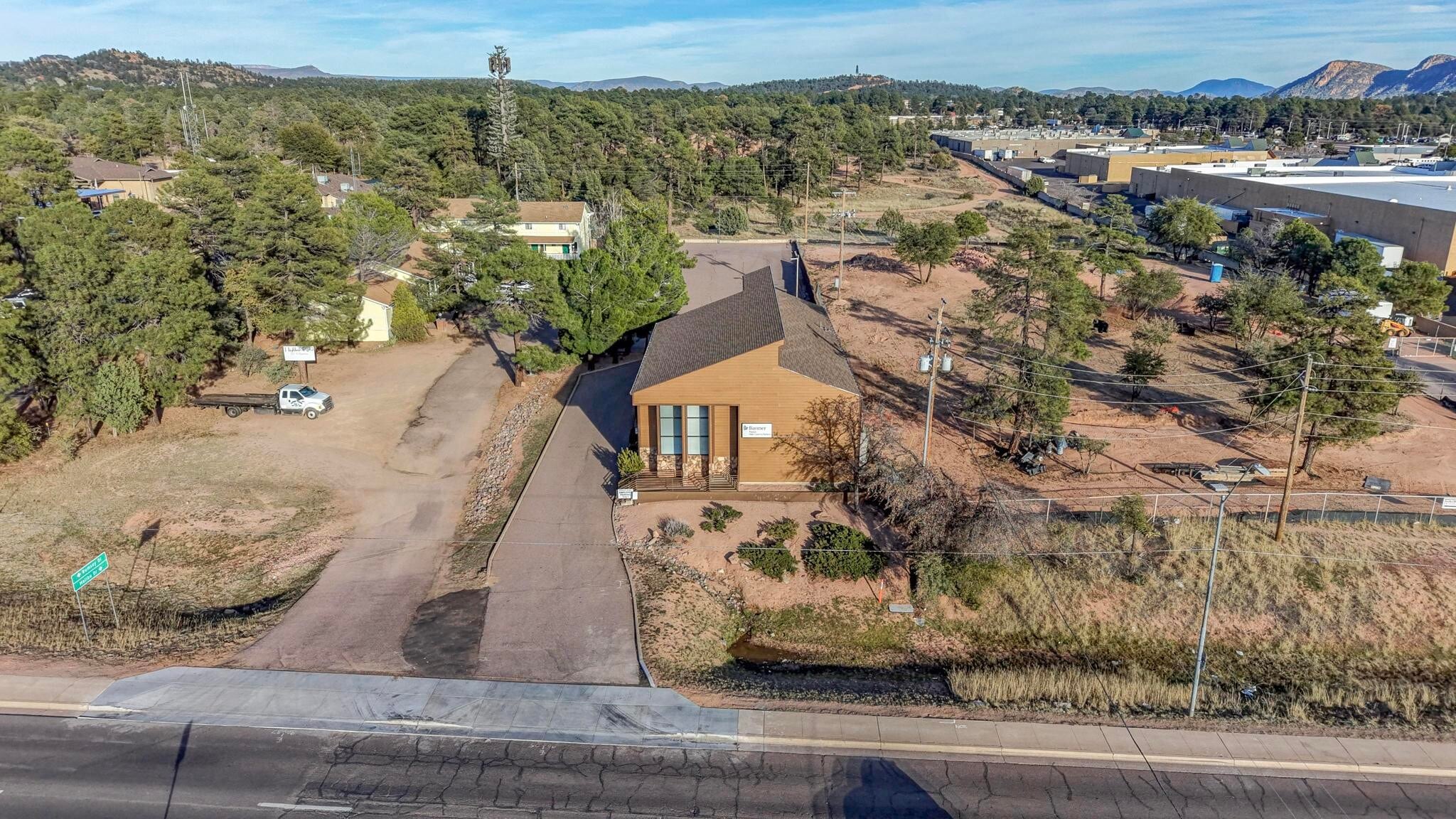 215 N Beeline Hwy, Payson, AZ à vendre Photo principale– Image 1 sur 26