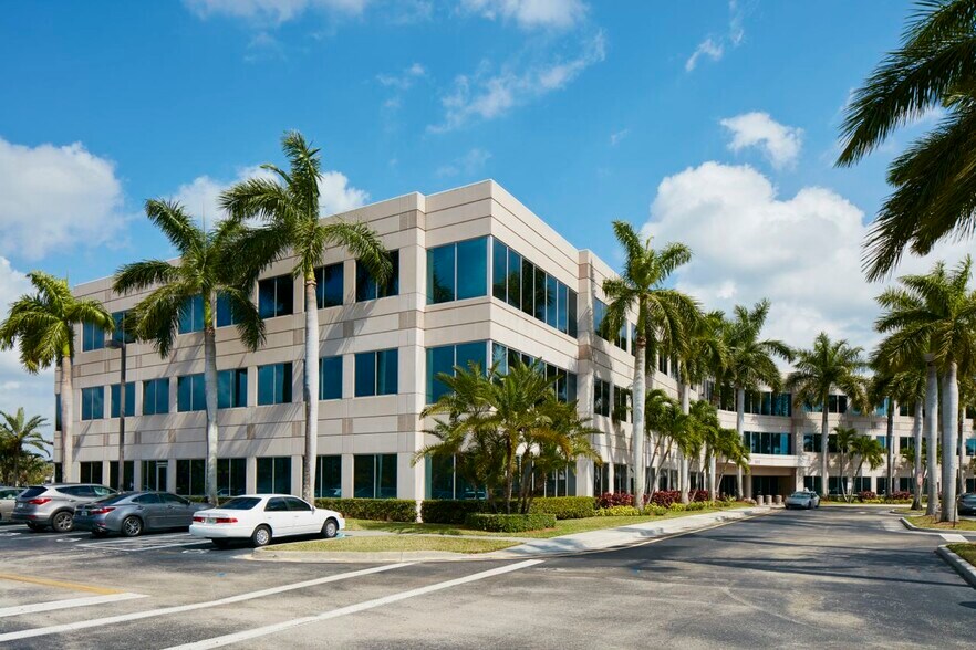 1300 Sawgrass Corporate Pky, Sunrise, FL à louer - Photo de l’immeuble – Image 2 sur 7