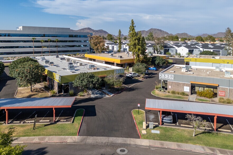 8055 N 24th Ave, Phoenix, AZ à louer - Photo de l’immeuble – Image 2 sur 11