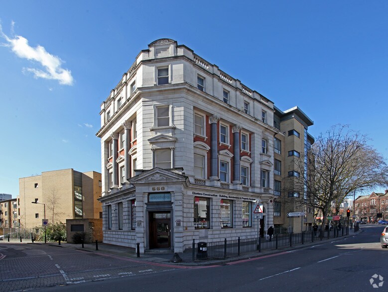 660-664 Commercial Rd, Londres à louer - Photo principale – Image 1 sur 20
