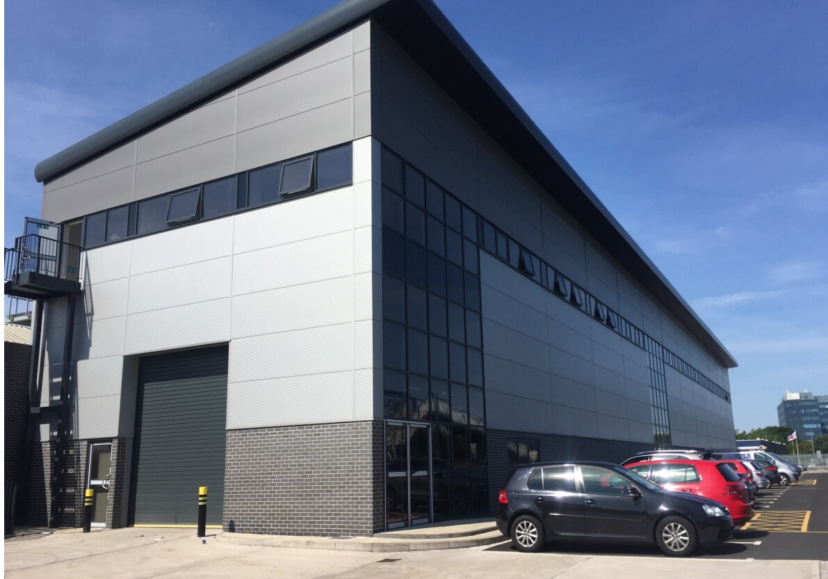 40 Birmingham Rd, West Bromwich à louer Photo principale– Image 1 sur 3