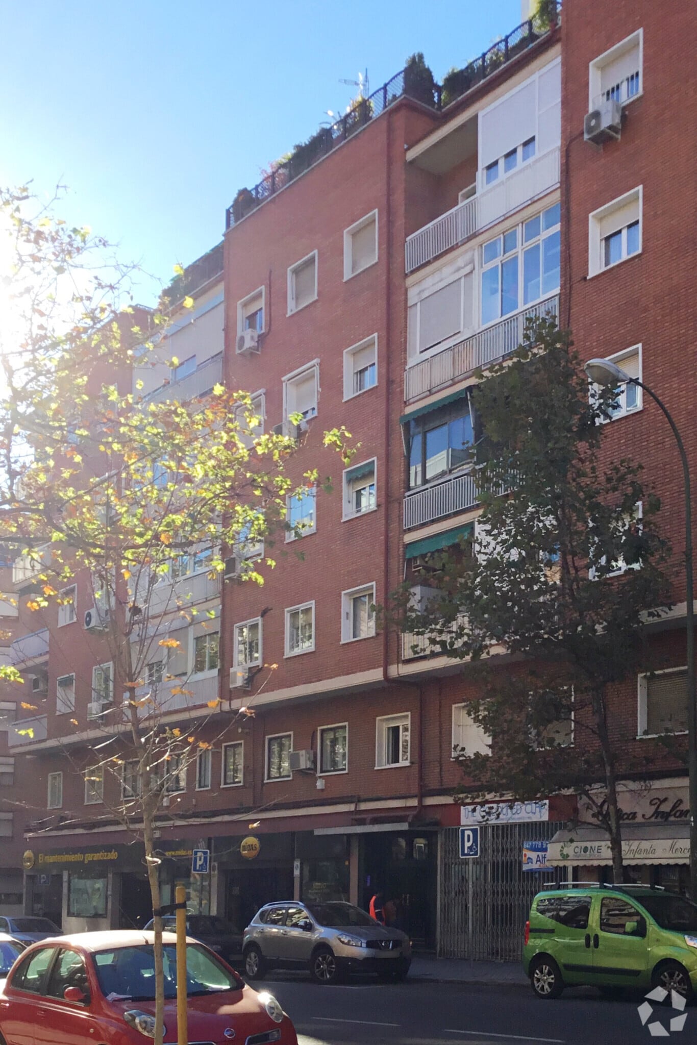 Immeuble residentiel dans Madrid, Madrid à vendre Photo principale– Image 1 sur 3