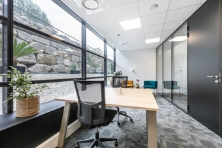 Plus de détails pour 2229 Route Des Cretes, Valbonne - Bureau à louer