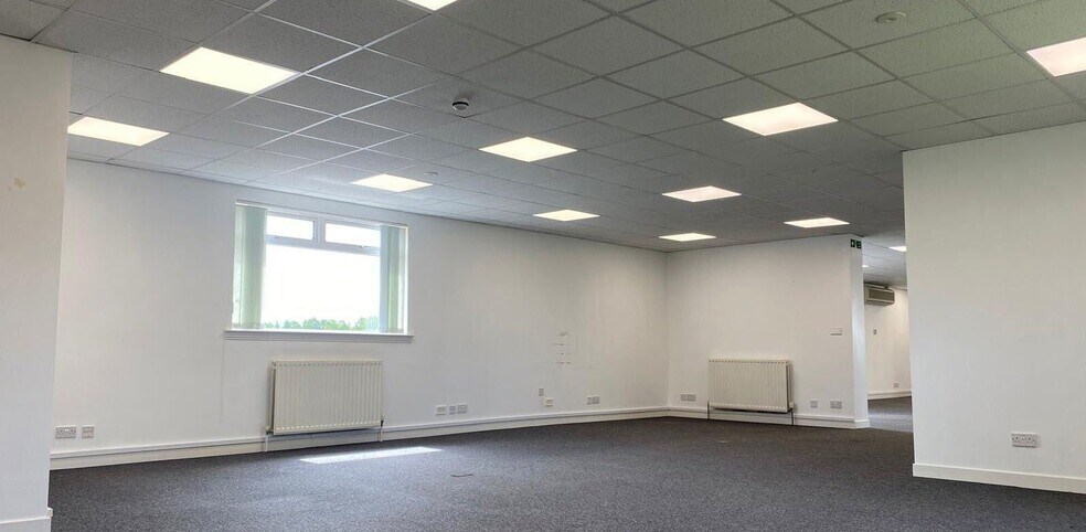 Roddinglaw Rd, Edinburgh à louer - Photo de l’immeuble – Image 3 sur 4