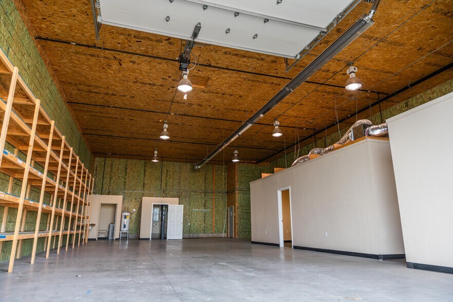 628 Kraft Loop Rd, Casper, WY à louer - Photo intérieure – Image 3 sur 7