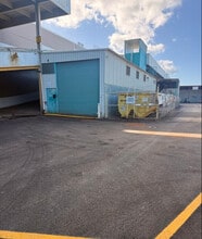 98-021 Kamehameha Hwy, Aiea, HI à louer Autre– Image 1 sur 5
