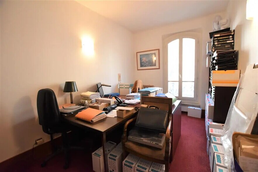 Bureau dans Paris à louer - Photo de l’immeuble – Image 3 sur 5
