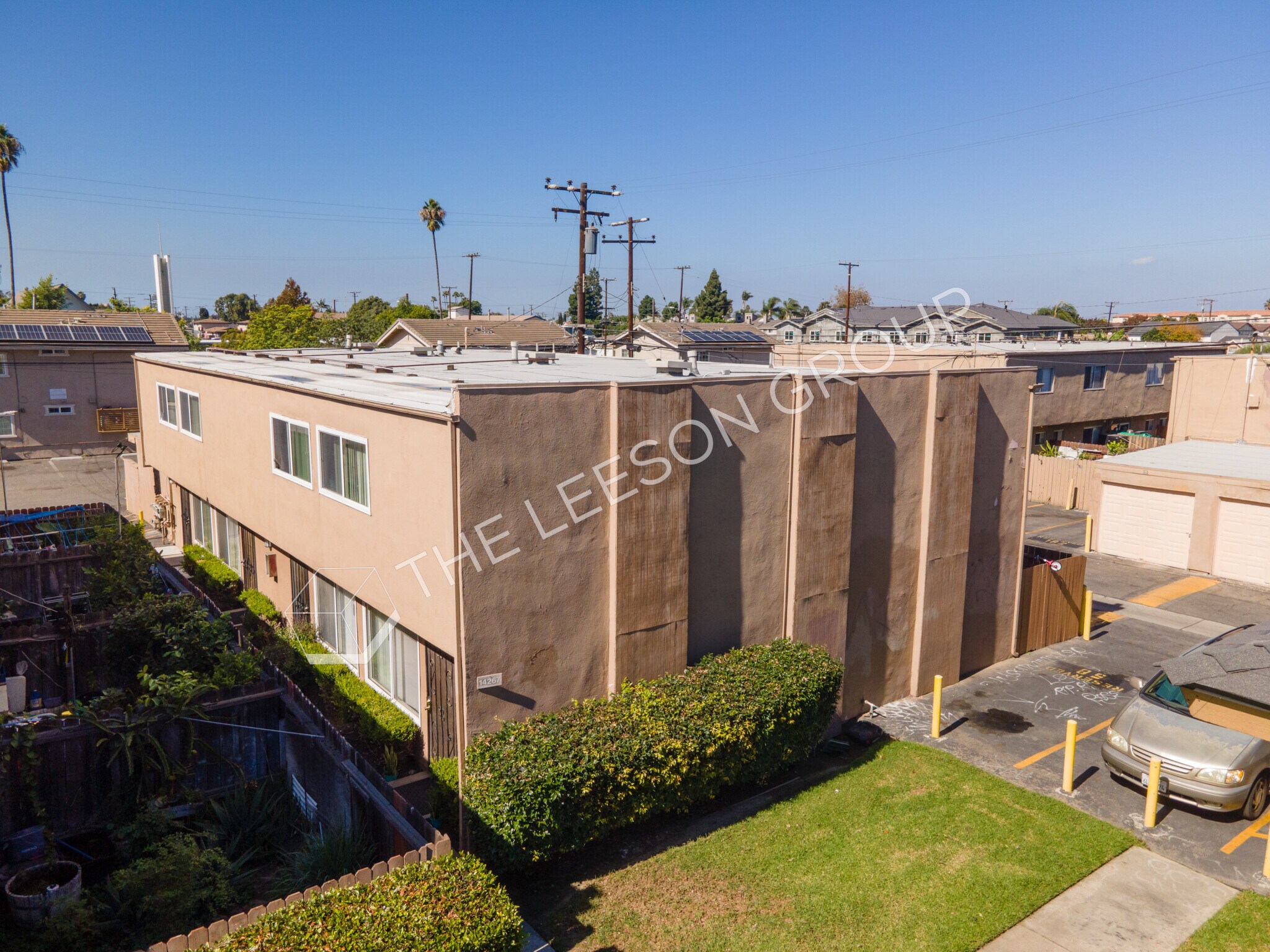 14267 Village Way, Westminster, CA à vendre Photo de l’immeuble– Image 1 sur 9