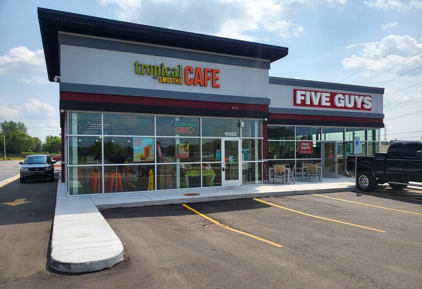 10017 N 2nd Street, Machesney Park, IL à louer - Photo de l’immeuble – Image 3 sur 4