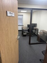 1-11 Liverpool Rd N, Liverpool à louer Photo intérieure– Image 1 sur 2