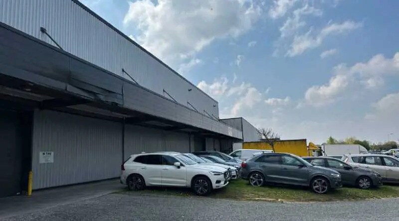 1 Avenue Beaumontoir, Louvres à louer - Photo de l’immeuble – Image 2 sur 16