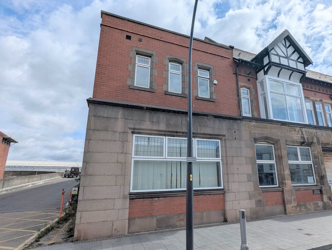 26-32 Tulketh St, Southport à louer Photo de l’immeuble– Image 1 sur 7