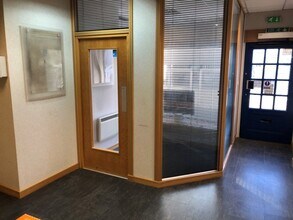 10 Agincourt Sq, Monmouth à louer Photo intérieure– Image 1 sur 6