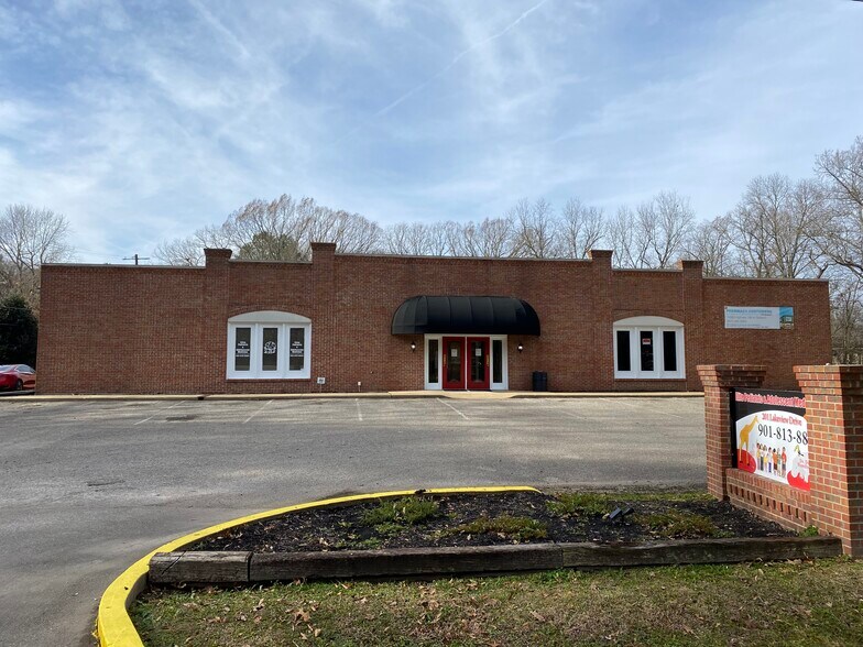 201 Lakeview Rd, Somerville, TN à louer - Photo de l’immeuble – Image 2 sur 5