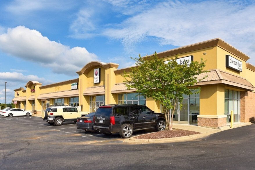 202-206 W Nc-55 Hwy, Mount Olive, NC à louer - Photo de l’immeuble – Image 1 sur 11