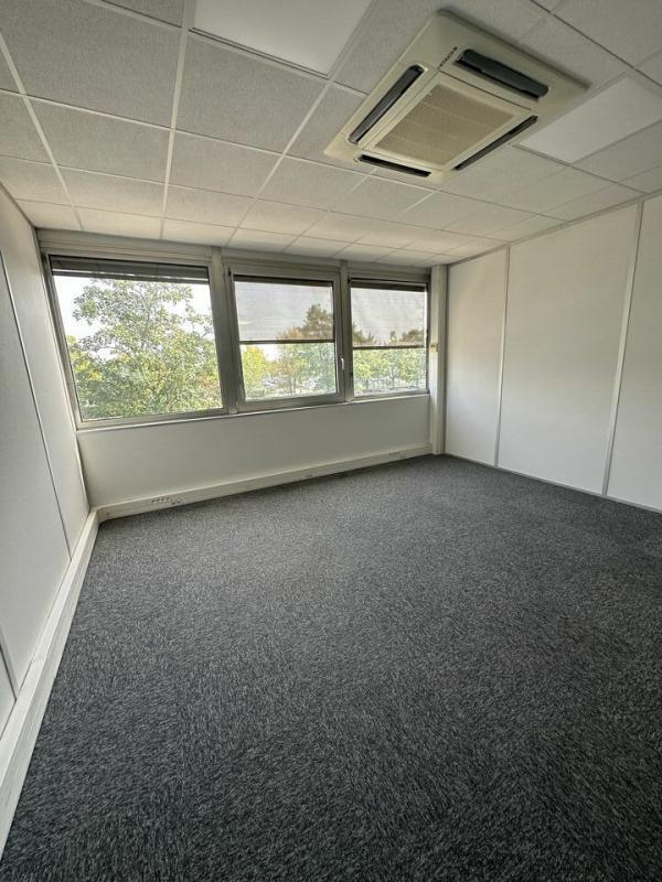 Plus de détails pour 606 Rue Fourny, Buc - Bureau, Industriel/Logistique à louer