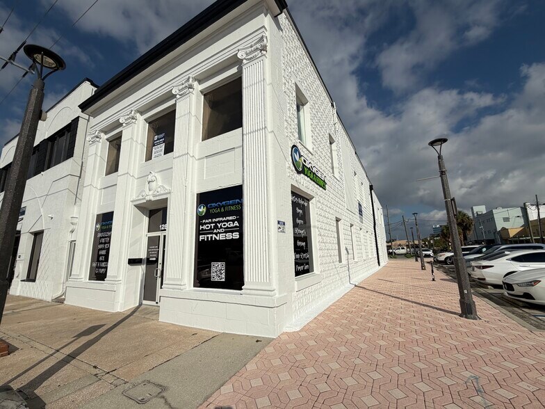 126 W International Speedway Blvd, Daytona Beach, FL à vendre - Photo de l’immeuble – Image 3 sur 18