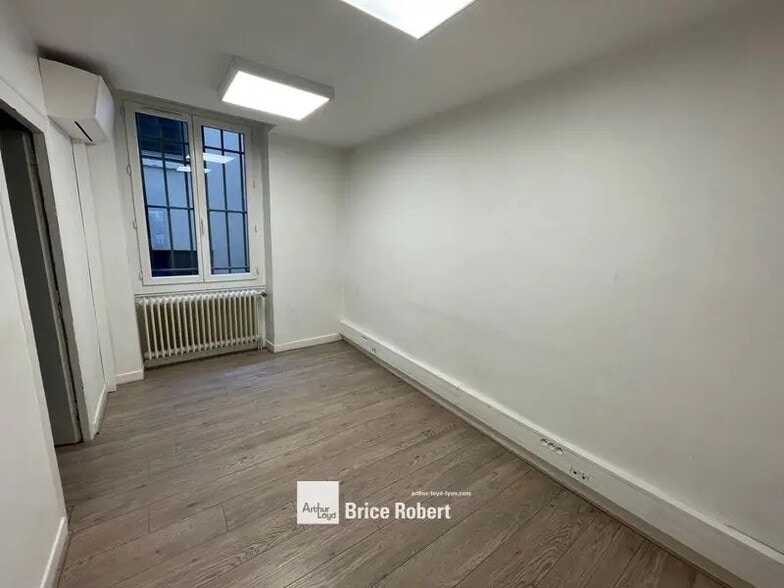 Local commercial dans Lyon à louer - Photo intérieure – Image 2 sur 6