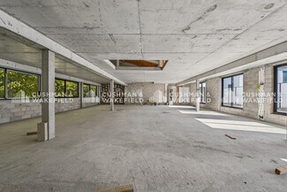 Plus de détails pour 35-39 Place Jules Ferry, Montrouge - Bureau à louer