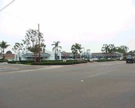 1290 Hollister St, San Diego, CA à louer - Photo de l’immeuble – Image 2 sur 5